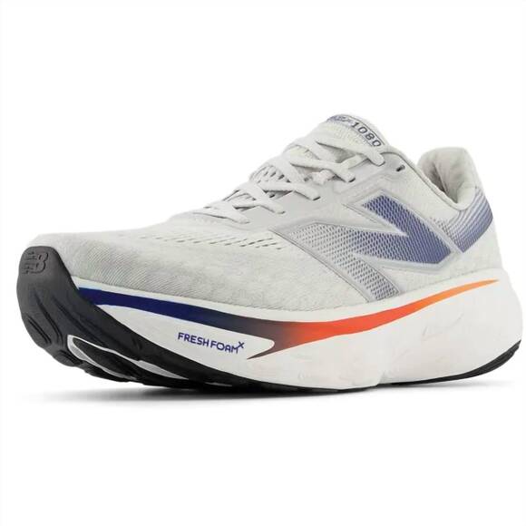 Athletic_Shoes